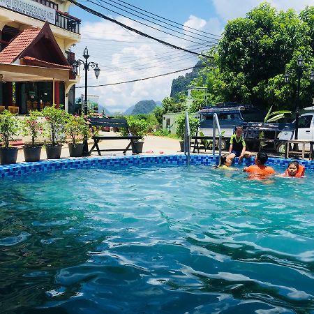 Vang Vieng Homestay エクステリア 写真